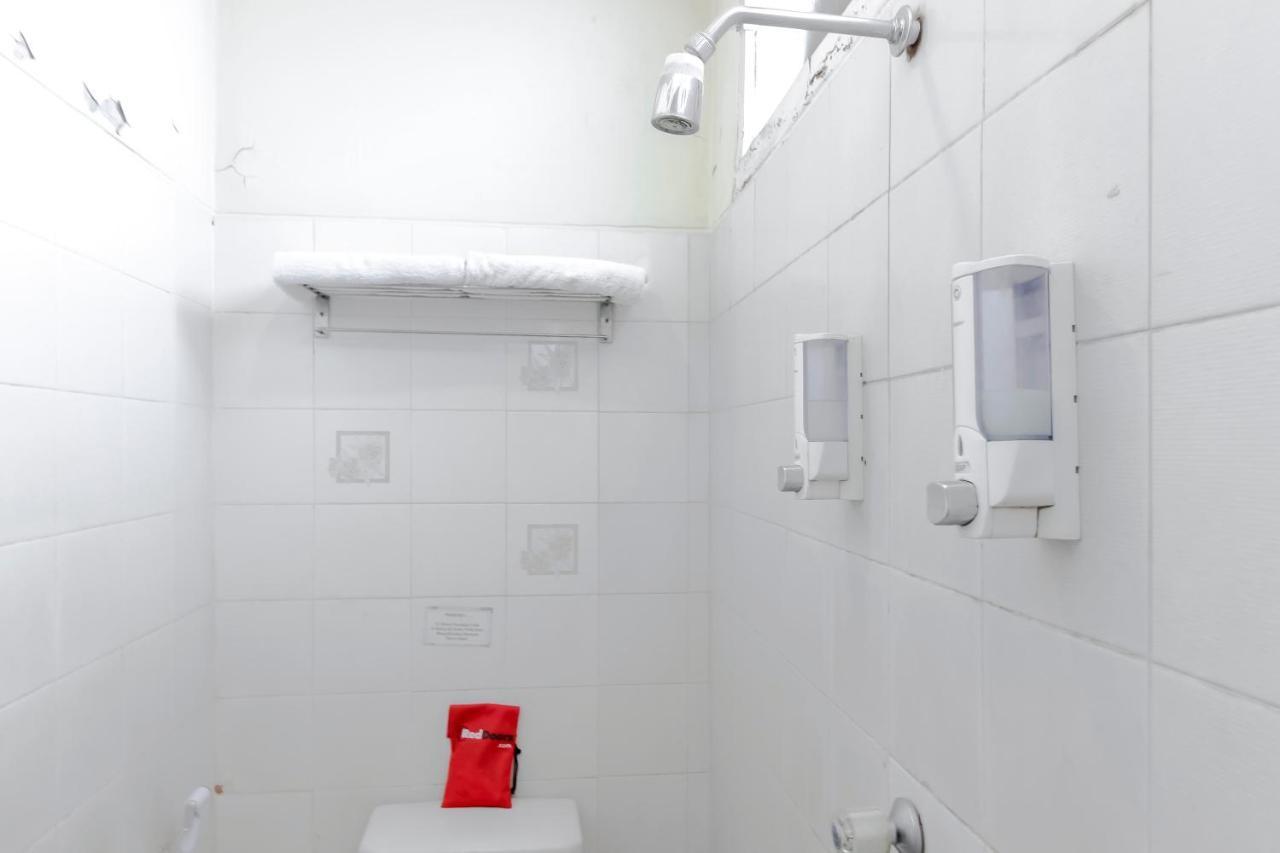 Reddoorz Plus Near Grage City Mall Cirebon Exterior photo